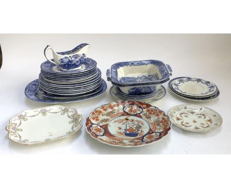 A quantity of ceramics to include imari charge with scalloped edge, George Jones 'Abbey' blue and white transfer ware, Copela