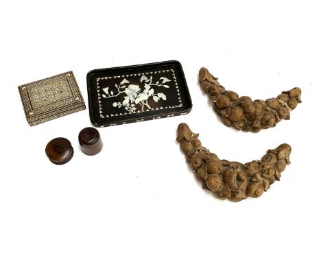 A small lot of treen, desk tray, trinket box, pottery swags (af) 