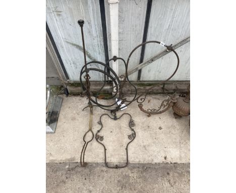 AN ASSORTMENT OF VARIOUS VINTAGE LIGHT FITTING FRAMES 