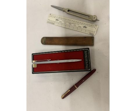 TWO VINTAGE PENS TO INCLUDE A PARKER FOUNTAIN PEN AND PAPERMATE BALLPOINT PLUS VINTAGE RULERS AND A COMPASS 