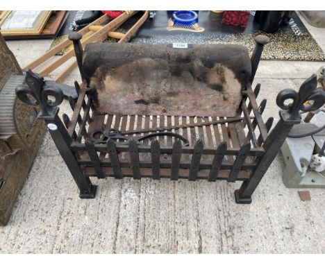 A VINTAGE CAST IRON FIRE GRATE AND TWO COMPANION ITEMS 