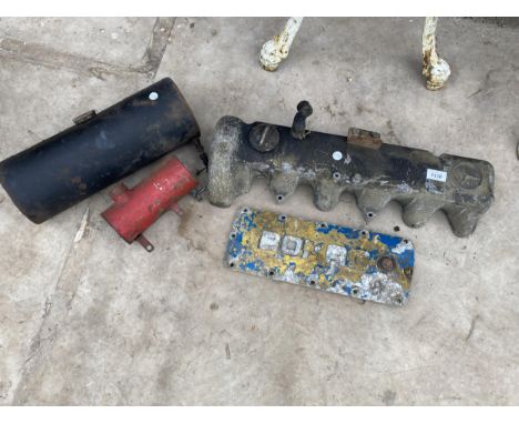 AN ASSORTMENT OF VINTAGE AUTOMOBILE ITEMS TO INCLUDE TWO FUEL TANKS AND A BOMAG COVER ETC 