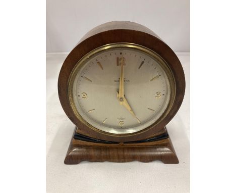 A BATTY MANCHESTER ELLIOTT DECO STYLE MANTLE CLOCK SEEN WORKING BUT NO WARRANTY 