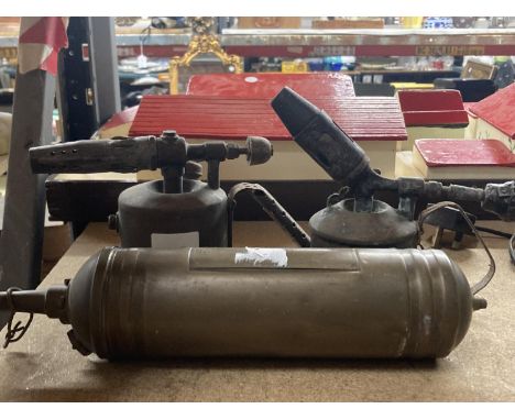 THREE ITEMS TO INCLUDE A VINTAGE FIRE EXTINGUISHER AND TWO BLOW TORCHES 