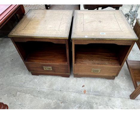 A PAIR OF REPRODUCTION LAMP TABLES WITH INSET LEATHER TOPS, BRASS RIM AND MILTIARY STYLE HANDLES TO THE SINGLE DRAWERS BOTH B