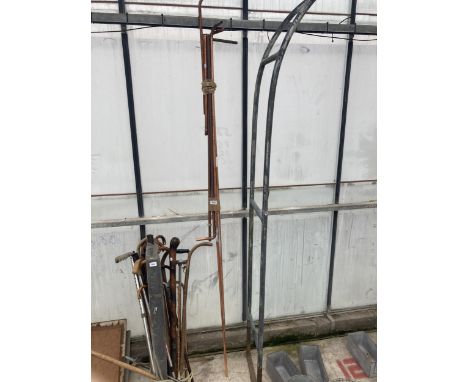 VARIOUS LENGTHS OF COPPER PIPE 