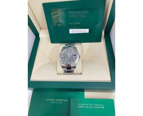 A ROLEX DATEJUST 40 MM WRIST WATCH WITH STAINLESS STEEL CASE, OYSTER STAINLESS STEEL BRACELET, DIAMOND DOT SKATE GREY DIAL. M
