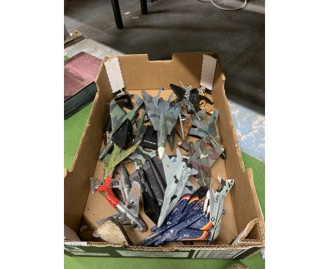 A COLLECTION OF MODEL AEROPLANES 