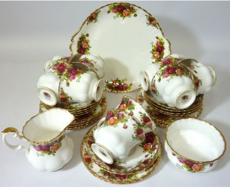 Royal Albert 'Old Country Roses' tea service - 10 place settings  Condition Report Click here for further images, condition, 