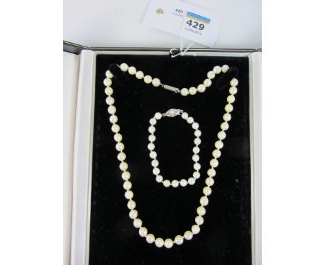 Pearl necklace and bracelet silver clasps stamped 925 Condition Report Click here for further images, condition, auction time