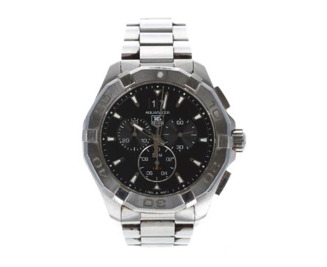 Tag Heuer Aquaracer Chronograph stainless steel gentleman's wristwatch, ref. CAY1110-0, serial no. WPTxxxx, black dial, rotat