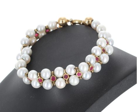 Le Gi cultured pearl and ruby bracelet with an 18ct clasp, width 14mm, 29.5gm, 7.5" long 