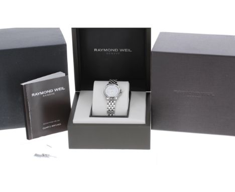 Raymond Weil Tango stainless steel lady's bracelet watch, ref. 5391, serial no. V31805xx, white dial, quartz, 30mm-** with th