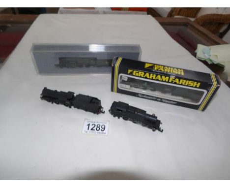 A boxed N gauge Graham Farish No.1515 locomotive, an Eastnor Castle and 2 others