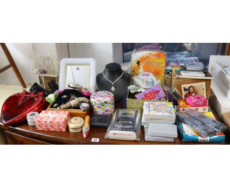 Various cameras &amp; camera accessories; &amp; sundry other items.