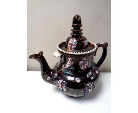 A 19th century barge ware teapot 