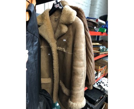 Ladies size 12 sheepskin coat 3 quarter length 