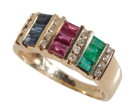 A SAPPHIRE, RUBY, EMERALD AND DIAMOND DRESS RING on a 14k yellow gold shank, ring size N