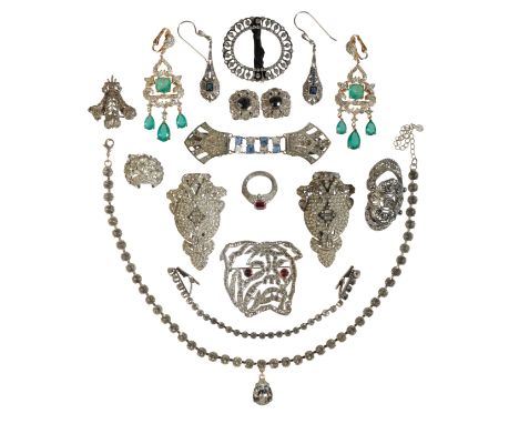 A VINTAGE PASTE BROOCH stamped "KTF", together with a collection of paste jewellery (a lot)