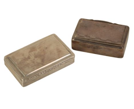 A GEORGE III SILVER SNUFF BOX by John Shaw, Birmingham 1818, of plain design, the flush fitting lid opening to reveal gilt in