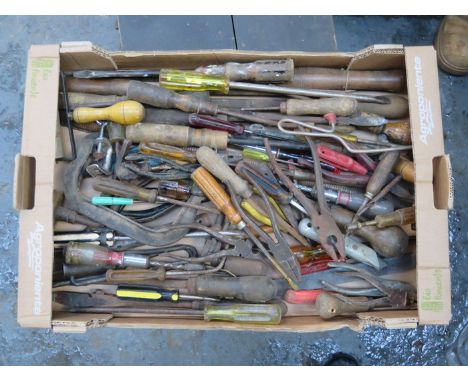 PARCEL OF VARIOUS HAND TOOLS 