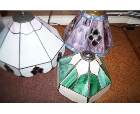3 Glass Tiffany style lamp shades
