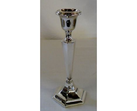 Silver candlestick H 20 cm Chester 1915 Maker James Deakin & Sons total weight 6.55 oz