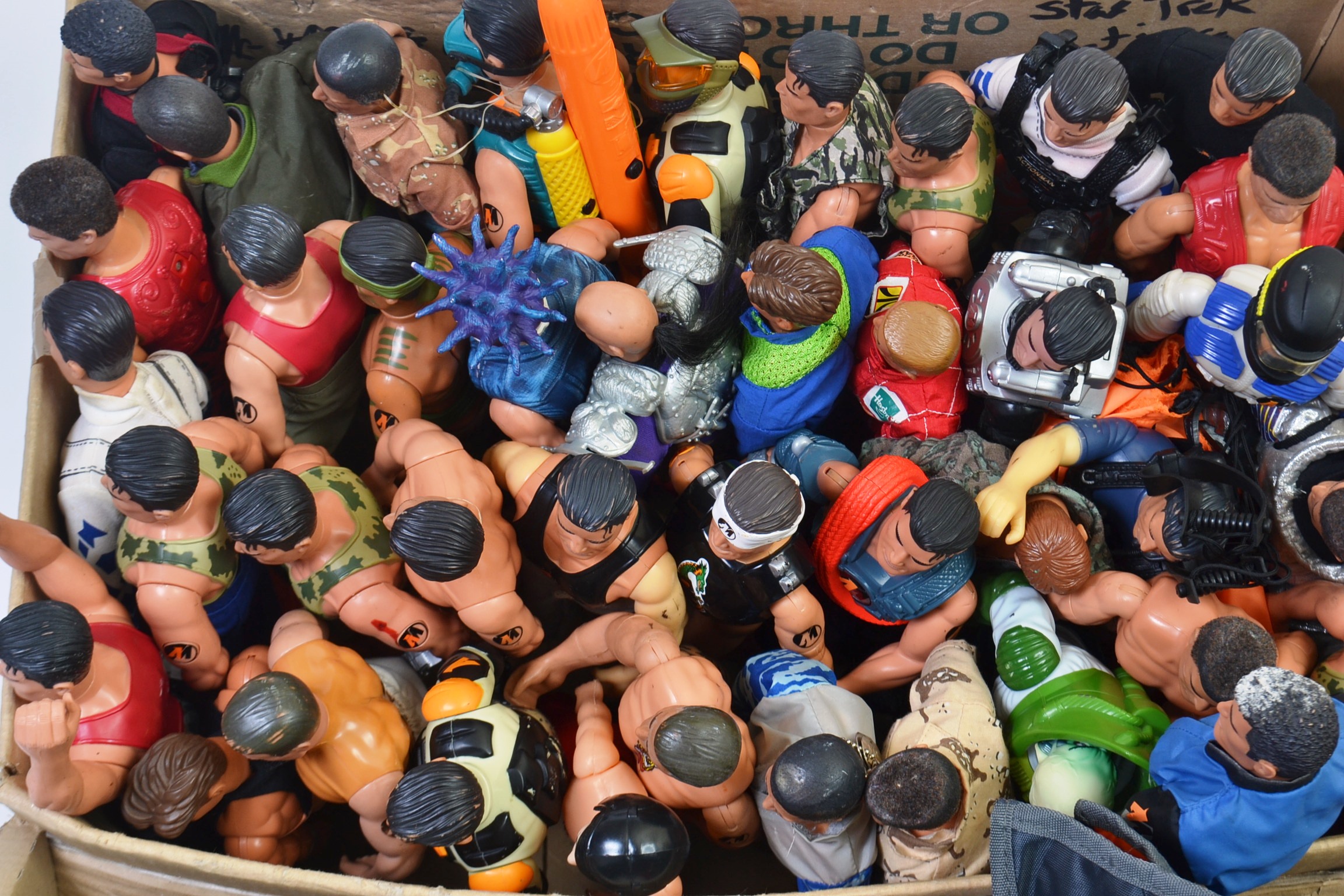 ACTION MAN; A HUGE collection of 1990's Action Man figures, accessories
