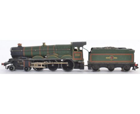 HORNBY: An original vintage Hornby Dublo 00 gauge railway trainset ' Bristol Castle ' locomotive and tender 7013. Unboxed. 