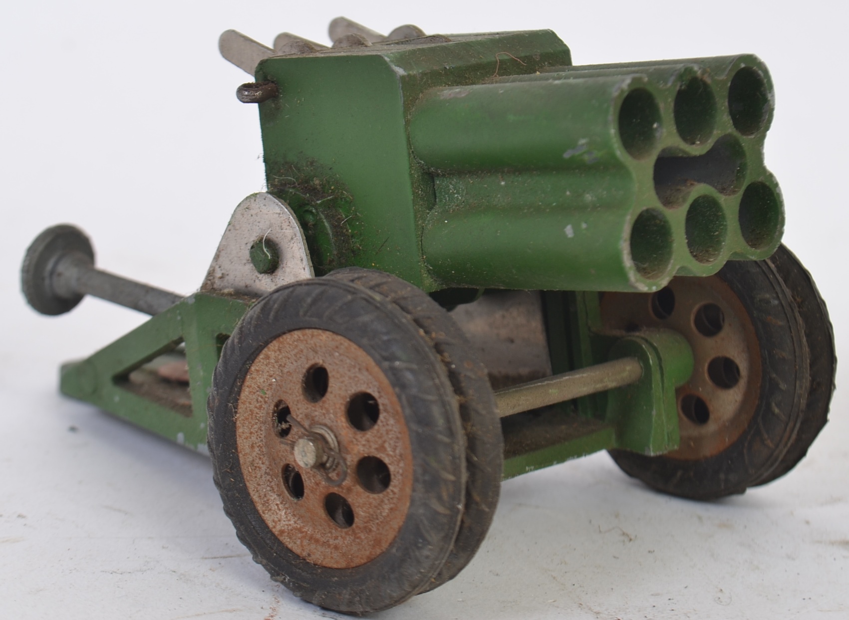 ASTRA TOYS A rare Astra Toys large scale metal Rocket gun artillery