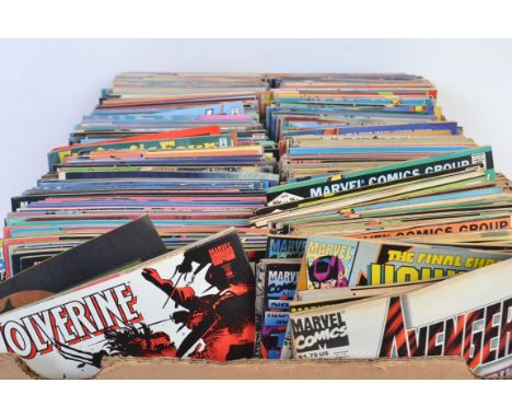 COMIC BOOKS: A collection of 300+ assorted vintage 1980's and 1990's Marvel Comics comic books - to include: Wolverine, Aveng