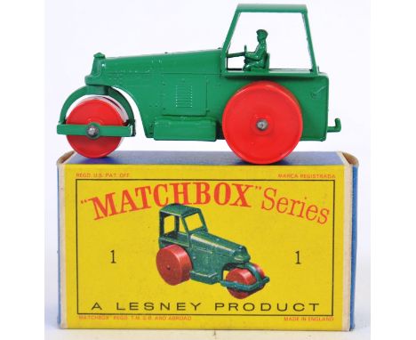 MATCHBOX LESNEY: An original vintage Matchbox Lesney diecast model 1 Diesel Road Roller. Within the original box, in green an