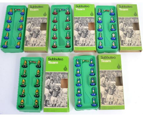 SUBBUTEO: A collection of 5x vintage Subbuteo football teams, each complete. Box numbers; 203, 2, 208, 209 and 215. 