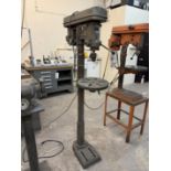 1983 Duracraft Model 1600 Drill Press 3/4" Capacity, 3500 RPM With Drill Chuck