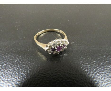 A hallmarked 9 carat gold dress ring approx. weight 1.8g 