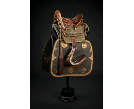 dating: Period (1603-1867) provenance: Japan, Wooden saddle decorated with beautiful, golden and black floral motifs. The sea