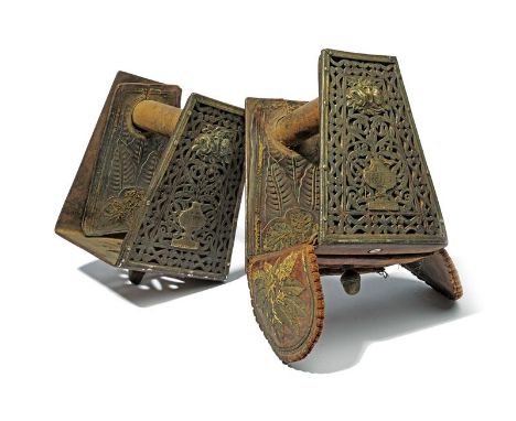 dating: 19th Century provenance: Mexico, In iron, with rectangular treads, pierced with a rosette with acorn-cusp in the cent