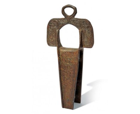 dating: 16th/17th Century provenance: Mexico, In iron forged in the national Mexican foundry, stamped 'M'. Tread provided wit