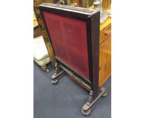 A William IV mahogany fire screen, 113 x 67cm  