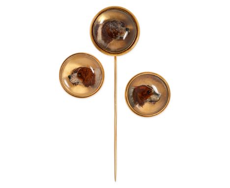 AN ANTIQUE FRENCH ESSEX CRYSTAL SPANIEL STICK PIN AND SLIDE SET in 18ct yellow gold, each circular face set with an Essex cry