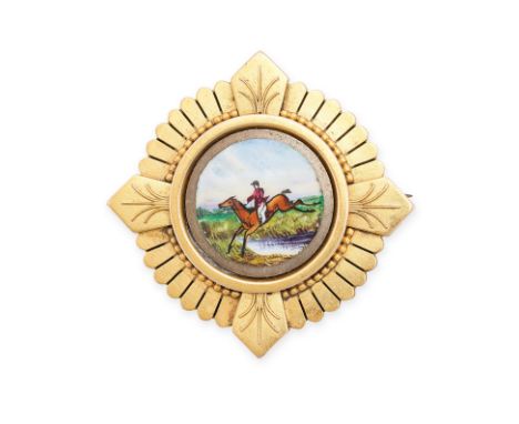 AN ANTIQUE PAINTED ENAMEL MINIATURE LOCKET BROOCH, LATE 19TH CENTURY in yellow gold, the stylised circular body with a painte