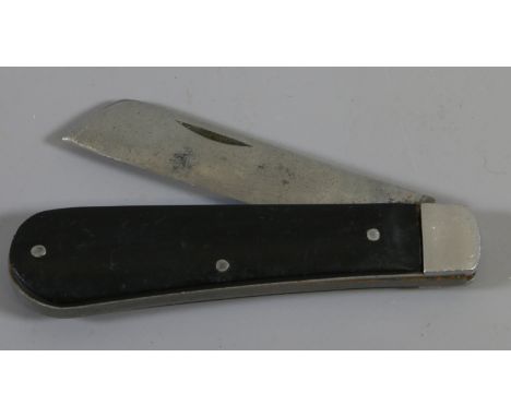 Joseph Rodgers folding pocket knife with ebony scales, blade stamped Joseph Rodgers, Sheffield England.