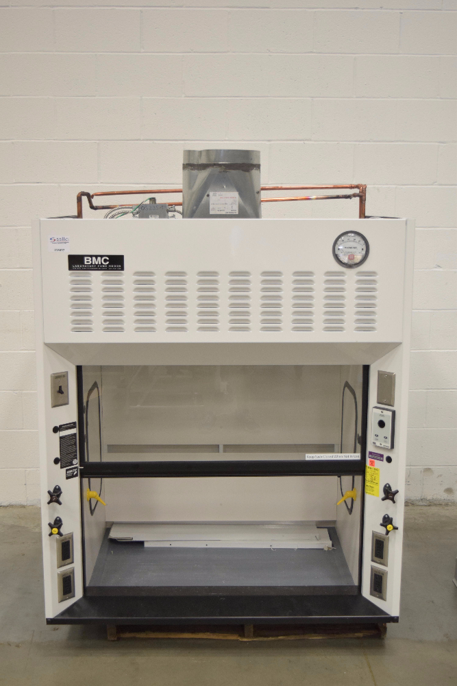 4' BMC Laboratory Fume Hood, Model B604, Electrical 125V, 60Hz, 20