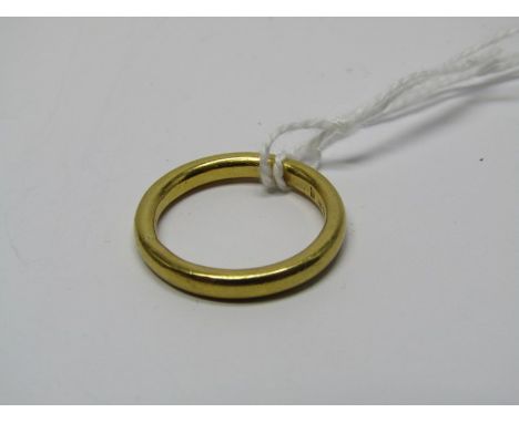 22ct YELLOW GOLD WEDDING BAND, approx 5.9 grams, size M 