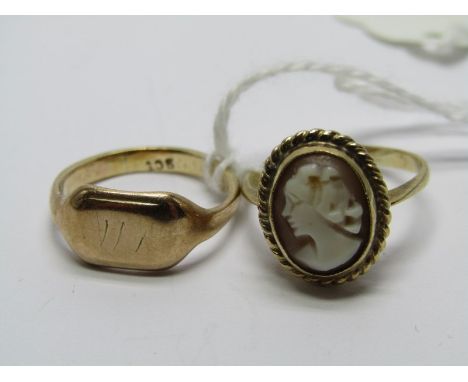 2 X 9ct YELLOW GOLD RINGS, 1 signet ring, other shell cameo, 4.5 grams 