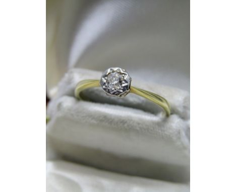 18ct YELLOW GOLD ILLUSION SET DIAMOND SOLITAIRE RING, diamond approx 0.15ct, 2.6 grams in weight, size S 