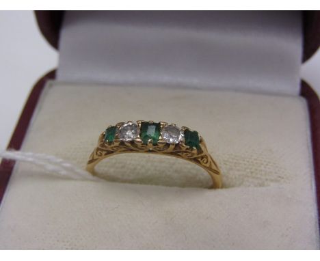 VINTAGE 18ct YELLOW GOLD EMERALD &amp; DIAMOND 5 stone gypsy ring, old cut diamonds each approx 0.15ct, size N/O 