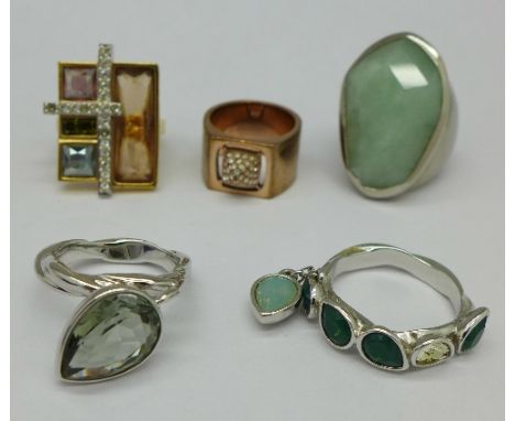 Five Swarovski rings, size K, P, R and two Q