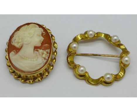 A 9ct gold and pearl brooch and a 9ct gold framed cameo brooch, weight 6.2g
