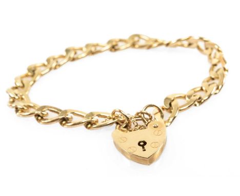 9CT GOLD CURB LINK BRACELET, heart shaped padlock, 16.8gmsProvenance: deceased estate GwyneddComments: good overall, light we